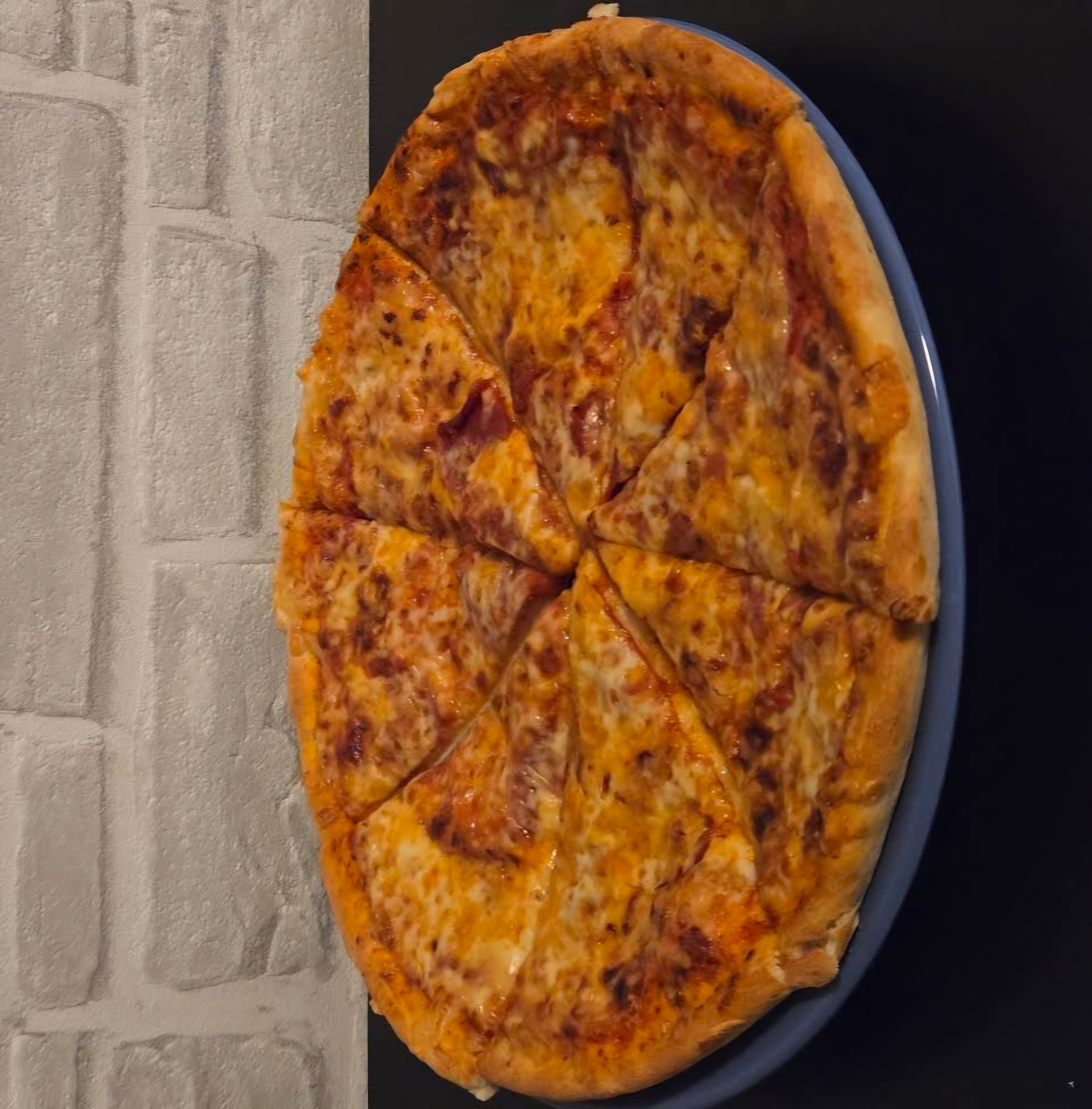Pizza Lieferung im echten Lieferzustand