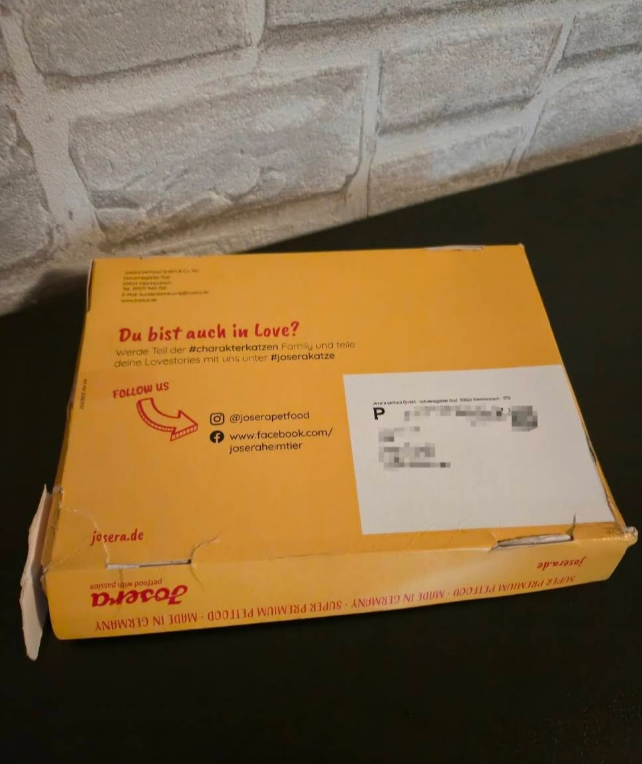 Rückseite der personalisierten Josera Probierbox
