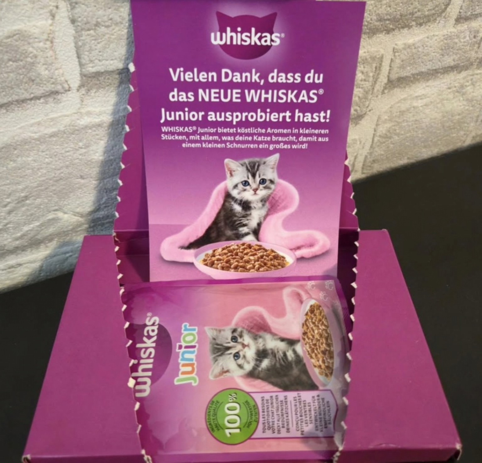 Geöffnete Probierbox